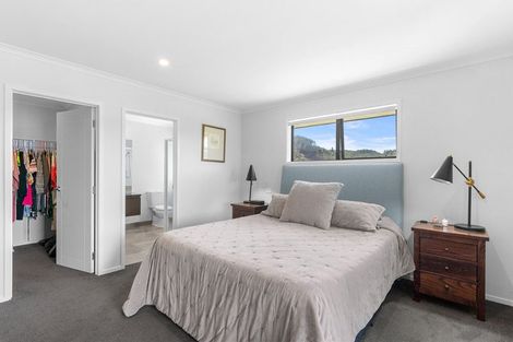 Photo of property in 32 Robert Hastie Drive, Mangawhai, 0573