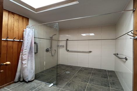 Photo of property in 102 Marina View Drive, West Harbour, Auckland, 0618