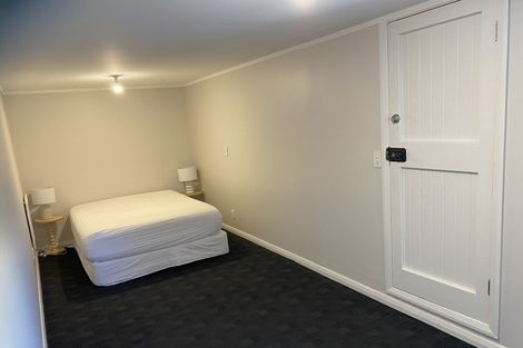 Photo of property in 4 Ngaio Gorge Road, Ngaio, Wellington, 6035