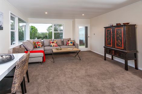 Photo of property in 2/357 Pakuranga Road, Pakuranga Heights, Auckland, 2010