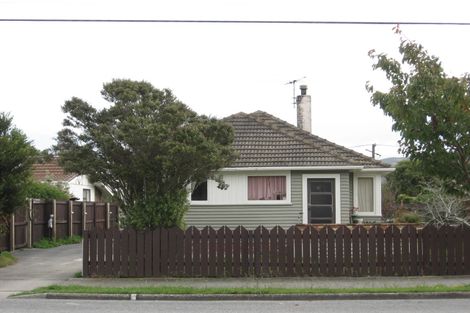 Photo of property in 277 Naenae Road, Naenae, Lower Hutt, 5011