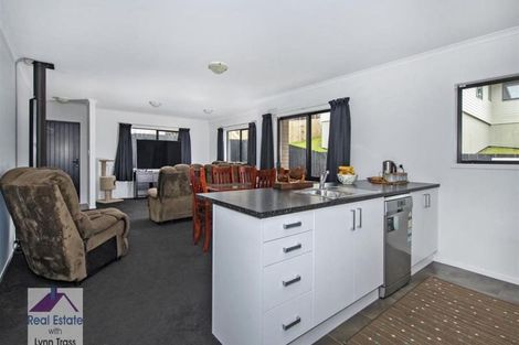 Photo of property in 8 Cole Terrace, Te Kamo, Whangarei, 0112