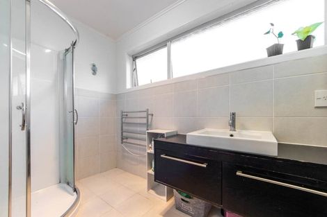 Photo of property in 33b Eastern Beach Road, Bucklands Beach, Auckland, 2012