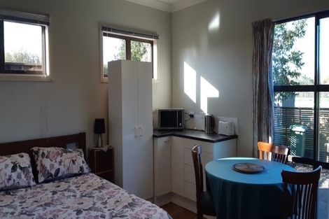 Photo of property in 25 Benn Road, Cambridge, 3495