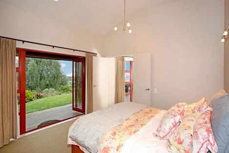 Photo of property in 392 Hillview Road, Bombay, 2675