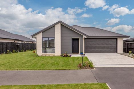 Photo of property in 40 Eric Crozier Road, Darfield, 7571