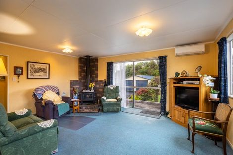 Photo of property in 36 Kowhai Street, Inglewood, 4330