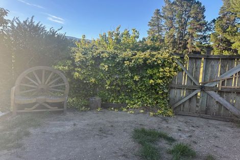 Photo of property in 142 Waenga Drive, Cromwell, 9310