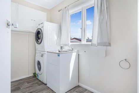 Photo of property in 27 Maitland Street, Frankton, Hamilton, 3204