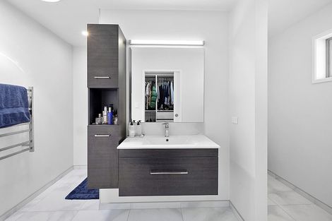 Photo of property in 7 Tupare Place, Highlands Park, New Plymouth, 4312