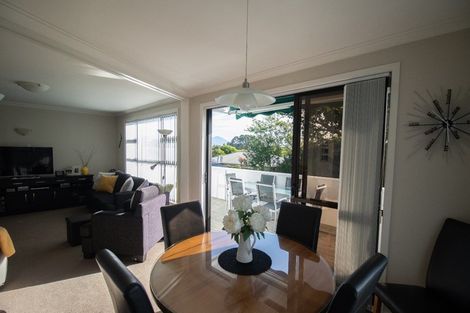Photo of property in 32 Lismore Street, Strandon, New Plymouth, 4312