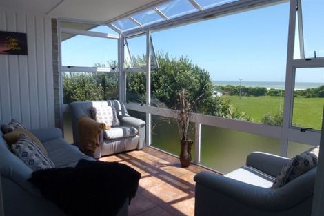 Photo of property in 11 Wilson Crescent, Karoro, Greymouth, 7805