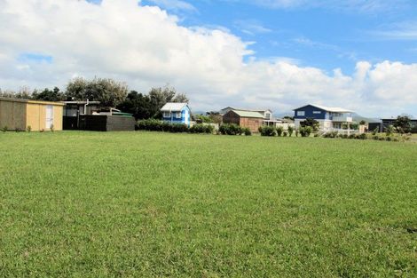 Photo of property in 150 Harbour Drive, Matarangi, Whitianga, 3592