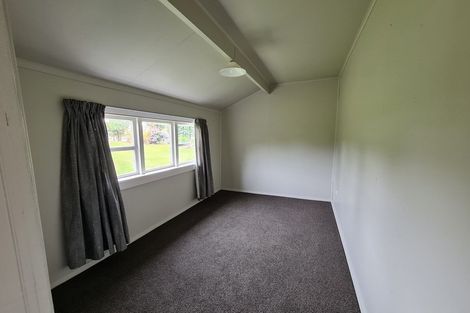 Photo of property in Dwg & Ex Dairy Factory, 25 Old Normanby Road, Okaiawa, Hawera, 4678