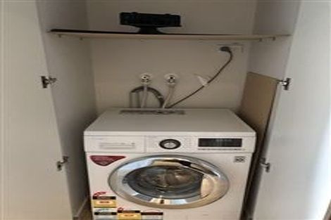 Photo of property in Queen's Residences, 1111/8 Airedale Street, Auckland Central, Auckland, 1010