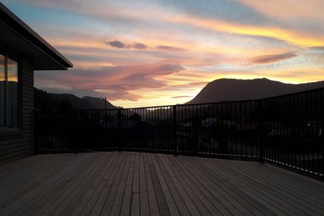 Photo of property in 2 Pukeko Place, Picton, 7220