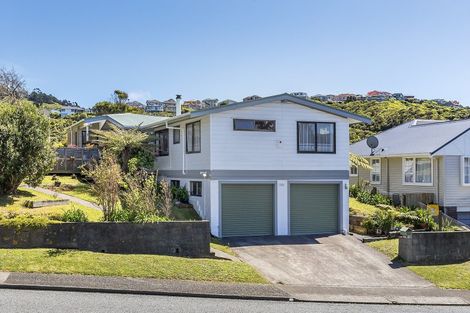 Photo of property in 166 Mitchell Street, Brooklyn, Wellington, 6021