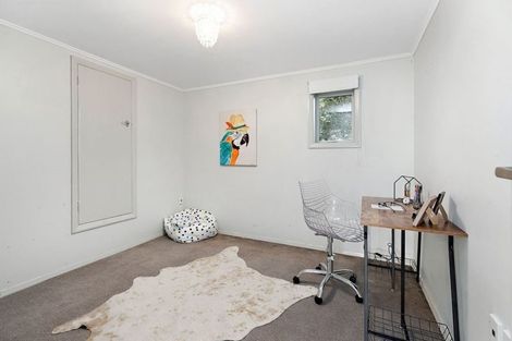 Photo of property in 7 Tainui Terrace, Tawa, Wellington, 5028