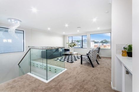 Photo of property in 25 Nightingale Road, Flat Bush, Auckland, 2019