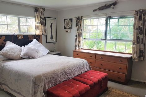 Photo of property in 49 Marsden Point Road, Ruakaka, 0116