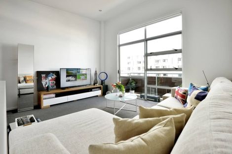 Photo of property in 8/3 Ngahura Street, Eden Terrace, Auckland, 1021