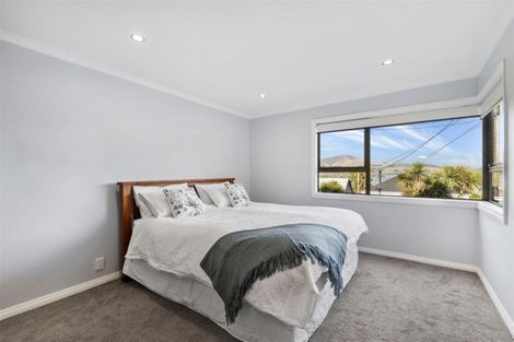 Photo of property in 30 Ripon Street, Lyttelton, 8082