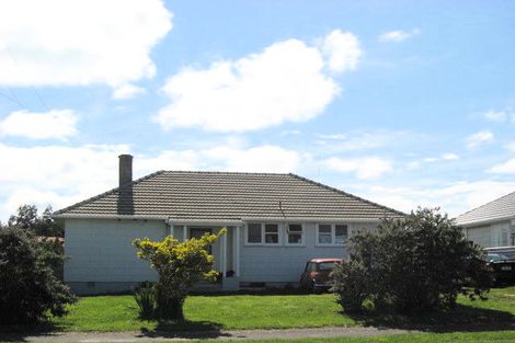 Photo of property in 32 Akatea Street, Gonville, Whanganui, 4501