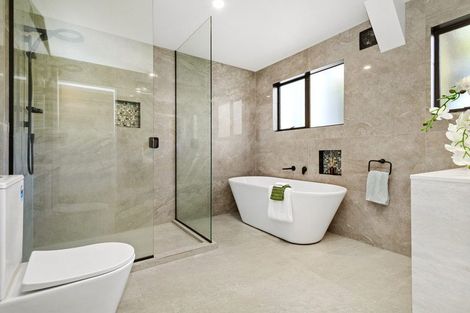 Photo of property in 6 Duval Grove, Tawa, Wellington, 5028