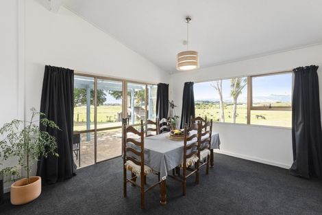 Photo of property in 9 O'rourke Place, Otaki Beach, Otaki, 5512