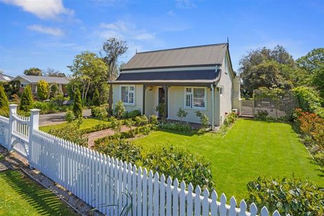 Photo of property in 3 Meadow Street, Kaiapoi, 7630