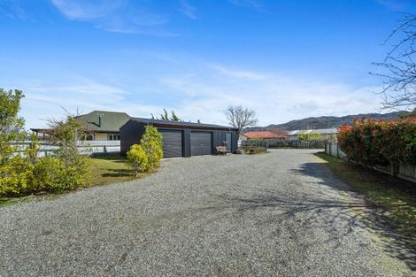 Photo of property in 114 Shields Street, Clyde, 9330