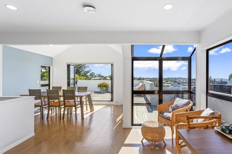 Photo of property in 1/13 Mizpah Road, Waiake, Auckland, 0630