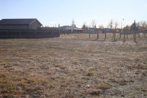 Photo of property in 15 Lakeland Avenue, Twizel, 7901