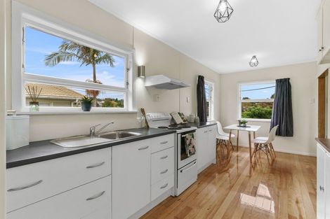 Photo of property in 82 Old Onerahi Road, Onerahi, Whangarei, 0110