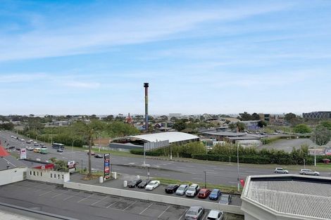 Photo of property in 410/8 Lakewood Court, Manukau, Auckland, 2104