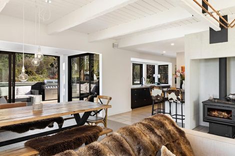 Photo of property in 10 Stafford Street, Arrowtown, 9302