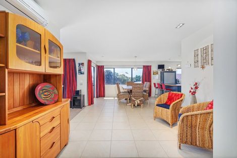 Photo of property in 1 Centreway, Pauanui, Hikuai, 3579