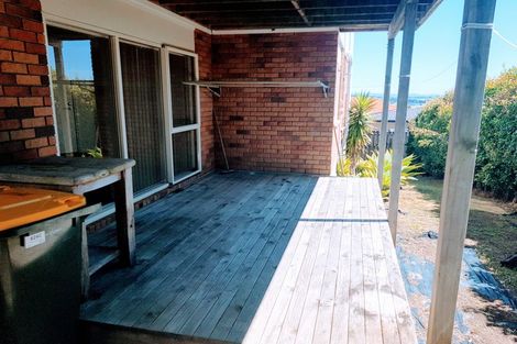 Photo of property in 624 East Coast Road, Pinehill, Auckland, 0630