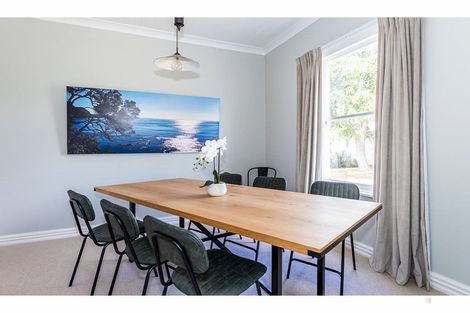 Photo of property in 43 Rhodes Street, Waimate, 7924