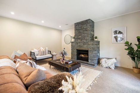 Photo of property in 9 Innes Place, Arrowtown, 9302