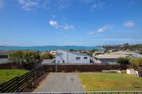 Photo of property in 17 Tara Place, Snells Beach, 0920