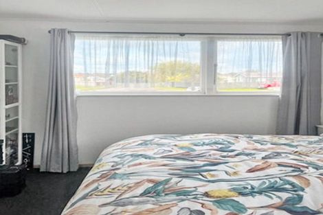 Photo of property in 5 Purnell Place, Marton, 4710