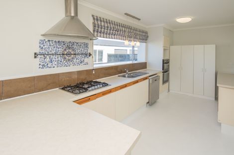 Photo of property in 306 Wainoni Road, Avondale, Christchurch, 8061