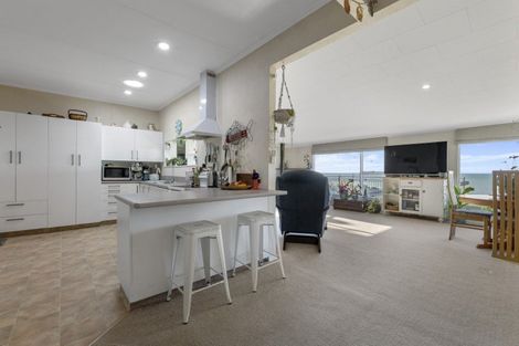 Photo of property in 17 Nasmyth Street, Kakanui, Oamaru, 9495