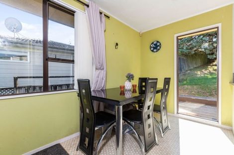 Photo of property in 80 Captain Scott Road, Glen Eden, Auckland, 0602