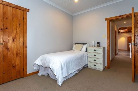 Photo of property in 13 Tudor Grove, Whitianga, 3510