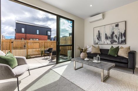 Photo of property in 70 Tahuhu Road, Mount Wellington, Auckland, 1062