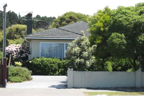 Photo of property in 228 Estuary Road, South New Brighton, Christchurch, 8062