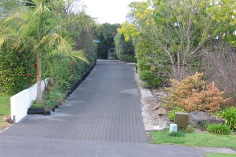 Photo of property in 3 Tralee Terrace, Dannemora, Auckland, 2016