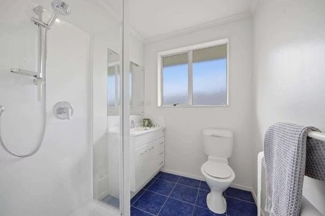 Photo of property in 43 Kate Sheppard Avenue, Torbay, Auckland, 0630